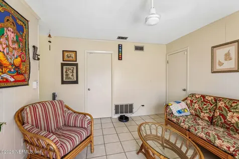 1189 Crown Drive Jacksonville FL 32221