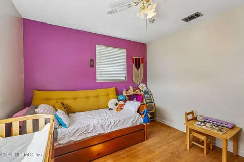 1189 Crown Drive Jacksonville FL 32221