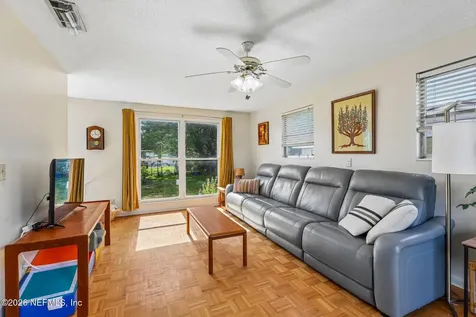 1189 Crown Drive Jacksonville FL 32221