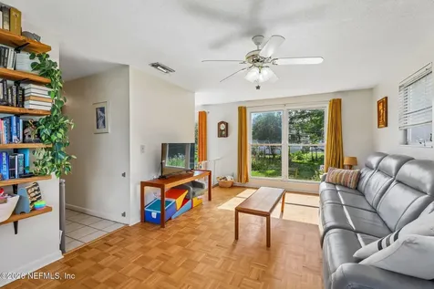 1189 Crown Drive Jacksonville FL 32221