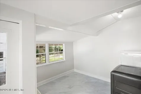 4343 Irvington Avenue Jacksonville FL 32210