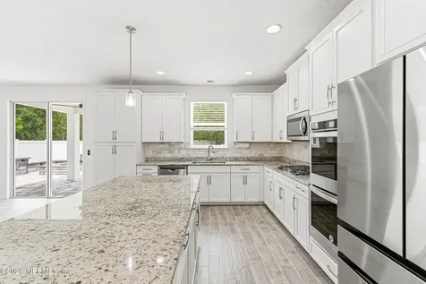 38 Cloverbrook Road St. Johns FL 32259