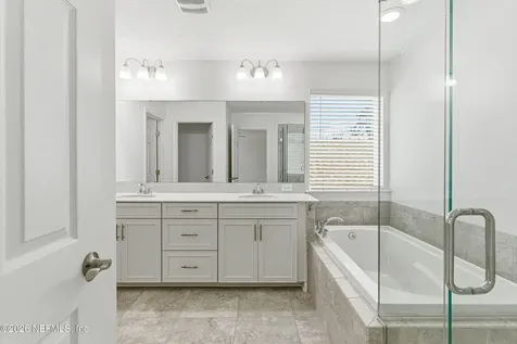 38 Cloverbrook Road St. Johns FL 32259