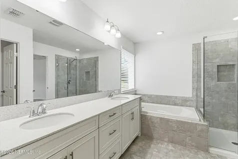 38 Cloverbrook Road St. Johns FL 32259