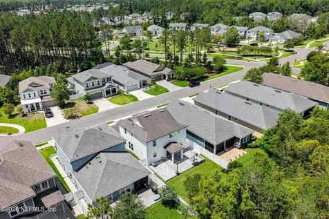 38 Cloverbrook Road St. Johns FL 32259