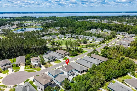 38 Cloverbrook Road St. Johns FL 32259