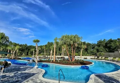 38 Cloverbrook Road St. Johns FL 32259