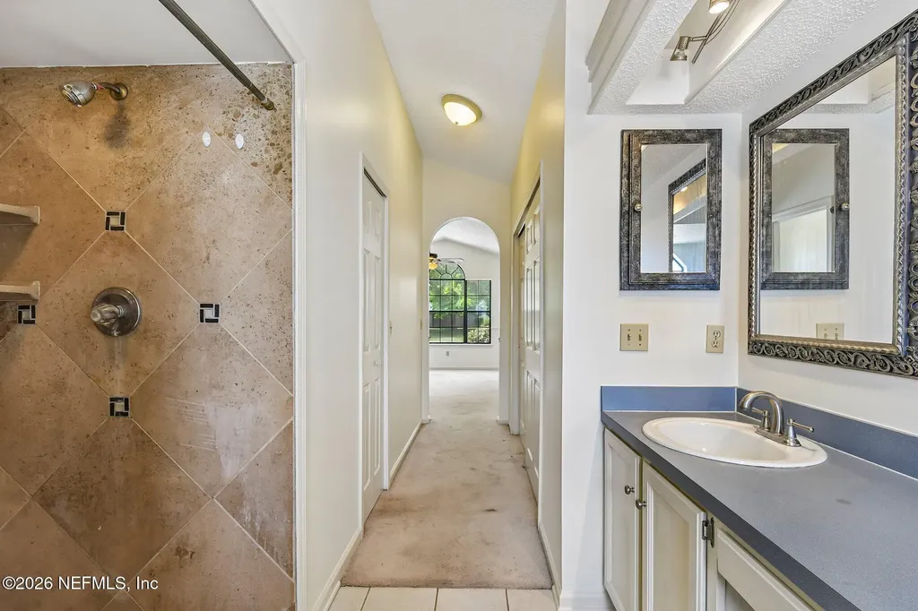 9697 Underwood Court Jacksonville FL 32221