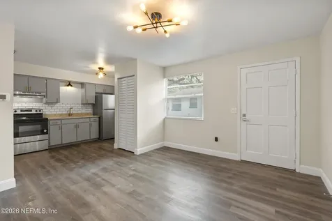 3329 Mayflower Street Jacksonville FL 32205