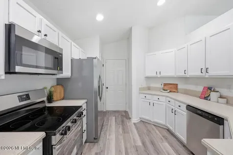 809 Bay Street Green Cove Springs FL 32043