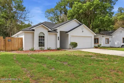 809 Bay Street Green Cove Springs FL 32043