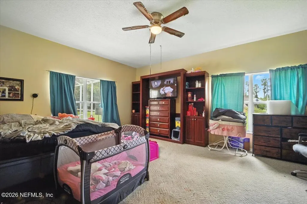 24 Lakeside Place W Palm Coast FL 32137