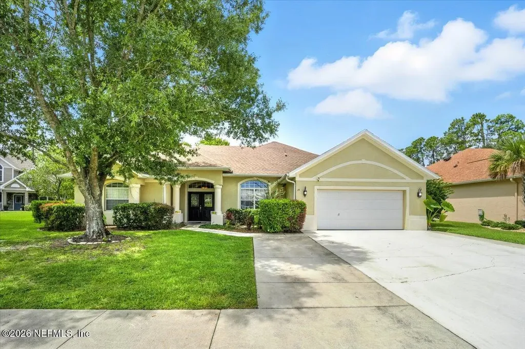 24 Lakeside Place W Palm Coast FL 32137