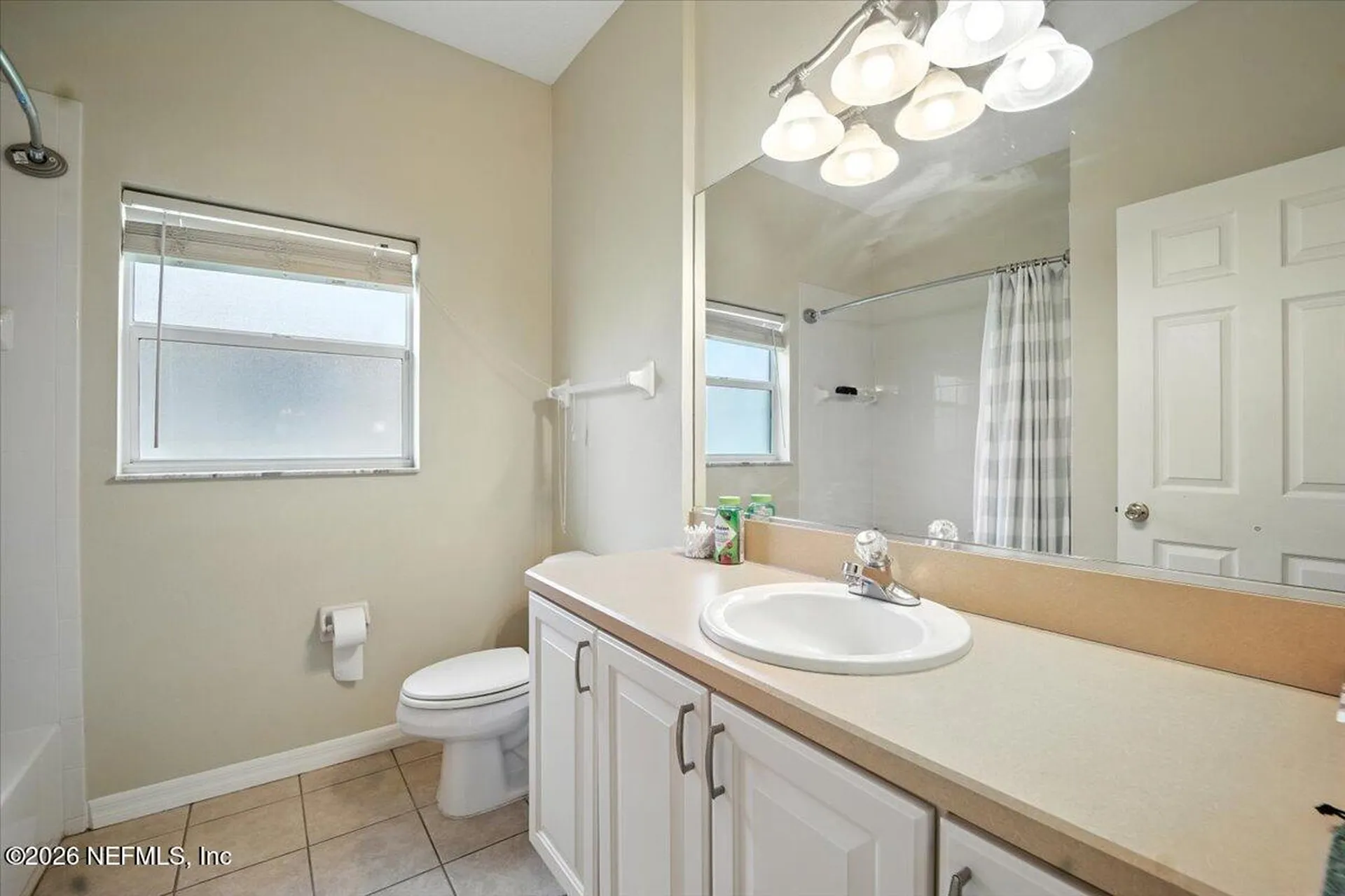 24 Lakeside Place W Palm Coast FL 32137