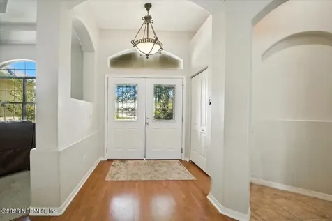 24 Lakeside Place W Palm Coast FL 32137