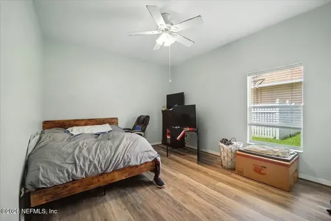 24 Lakeside Place W Palm Coast FL 32137