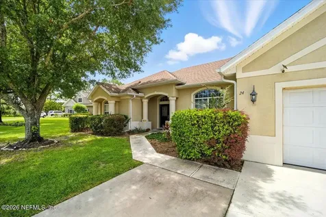 24 Lakeside Place W Palm Coast FL 32137