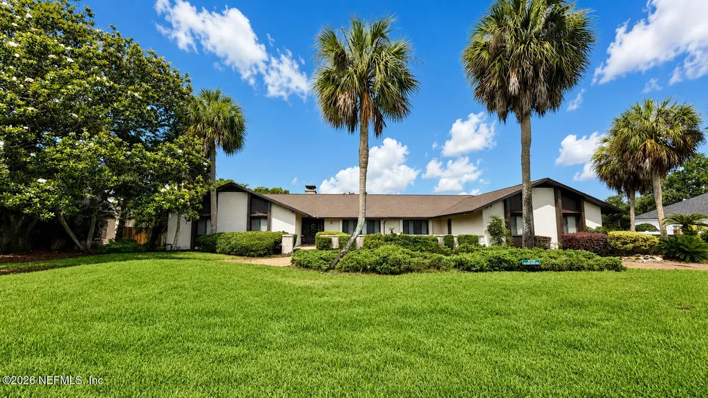 8166 Hunters Grove Road Jacksonville FL 32256