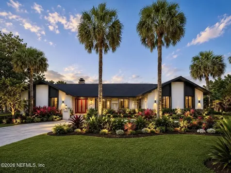 8166 Hunters Grove Road Jacksonville FL 32256