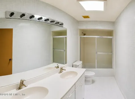8166 Hunters Grove Road Jacksonville FL 32256