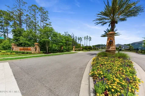 89 Trafford Court St. Johns FL 32259