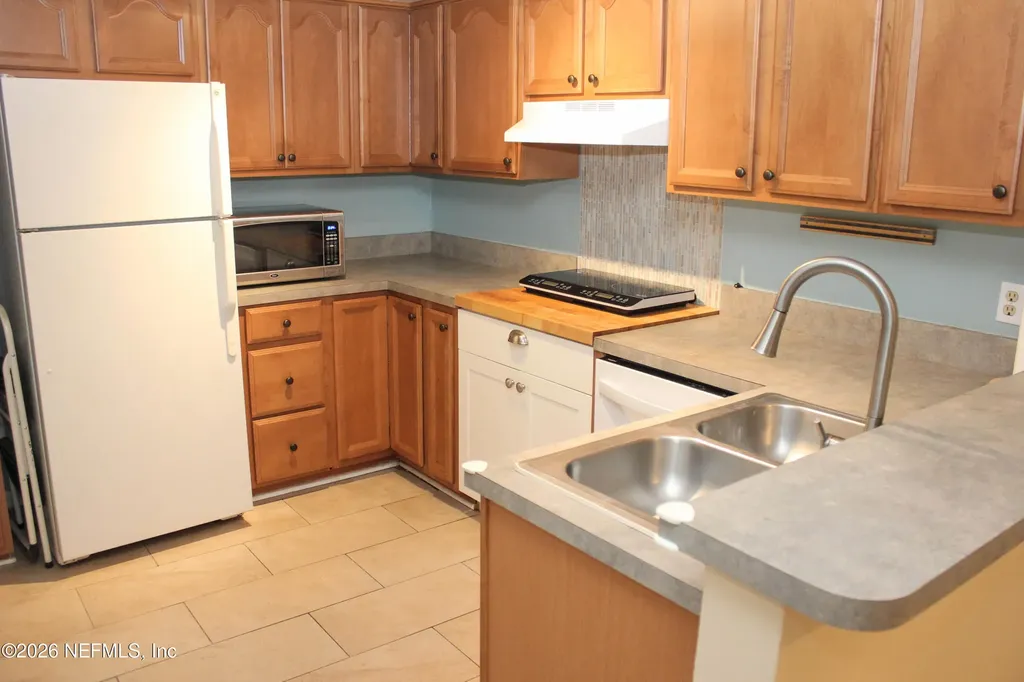 1501 Challenger Court W Jacksonville FL 32233