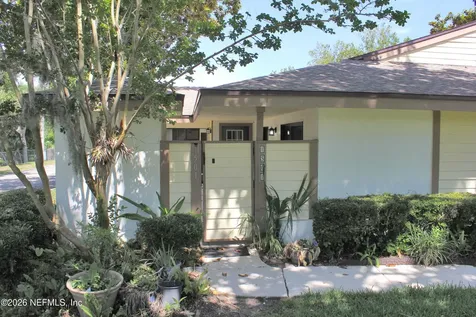1501 Challenger Court W Jacksonville FL 32233