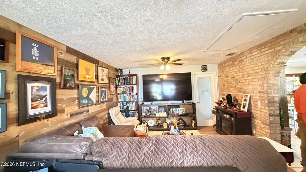 1302 Fort Meade Road Frostproof FL 33843