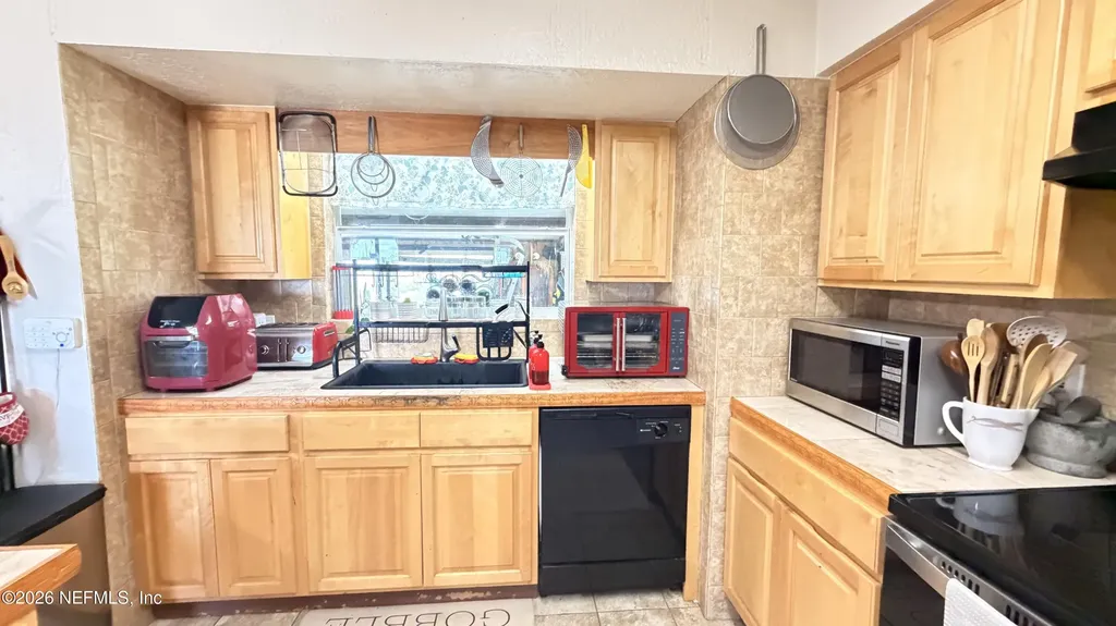 1302 Fort Meade Road Frostproof FL 33843