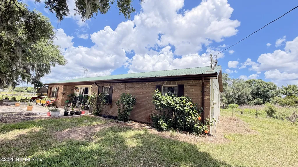 1302 Fort Meade Road Frostproof FL 33843
