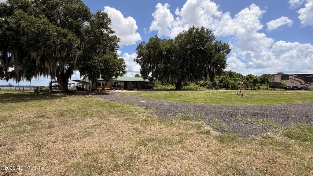 1302 Fort Meade Road Frostproof FL 33843
