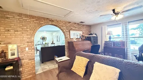 1302 Fort Meade Road Frostproof FL 33843