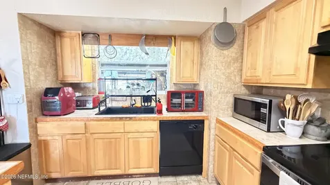 1302 Fort Meade Road Frostproof FL 33843