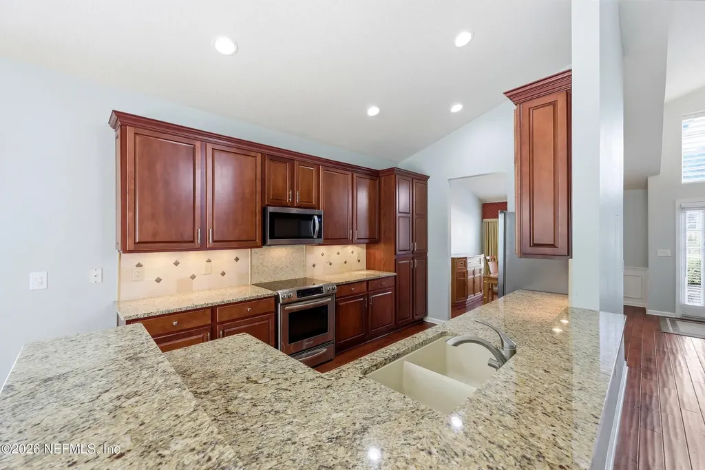 9229 Rosewater Lane Jacksonville FL 32256