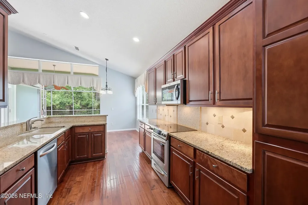 9229 Rosewater Lane Jacksonville FL 32256