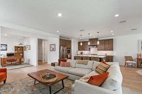 381 Oakmoss Drive St. Johns FL 32259