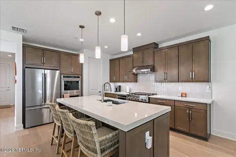 381 Oakmoss Drive St. Johns FL 32259