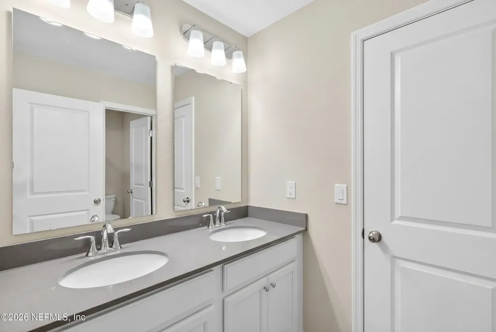 2948 Armsdale Road Jacksonville FL 32218