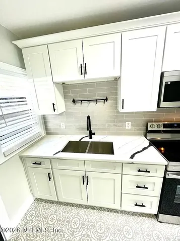 1751 Dancy Street Jacksonville FL 32205