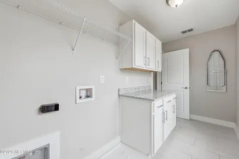 1412 Inwood Terrace Jacksonville FL 32207