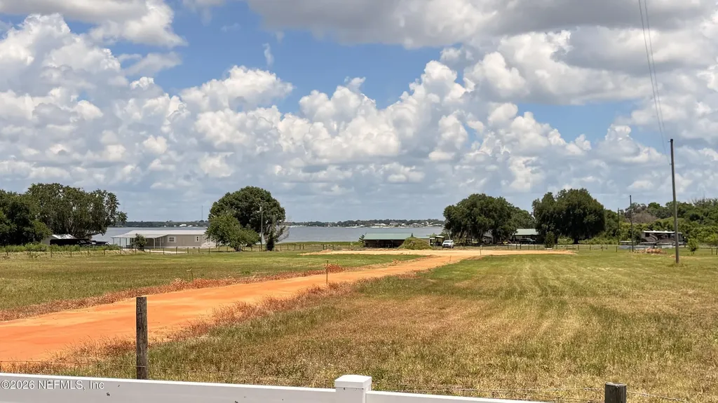 1360 Fort Meade Road Frostproof FL 33843