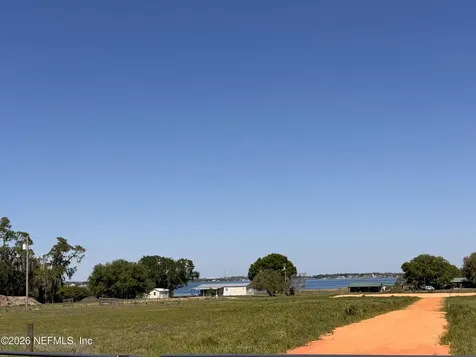 1360 Fort Meade Road Frostproof FL 33843