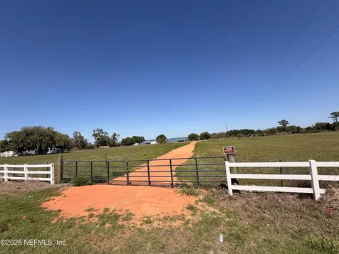 1360 Fort Meade Road Frostproof FL 33843