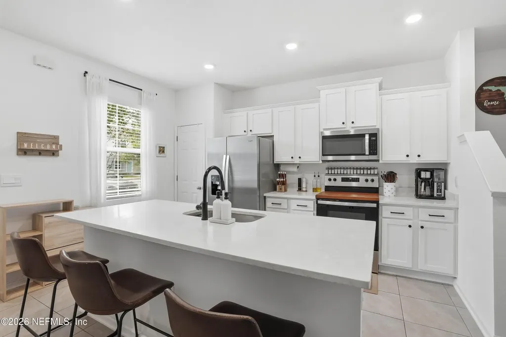 8321 Asteroid Street Jacksonville FL 32256