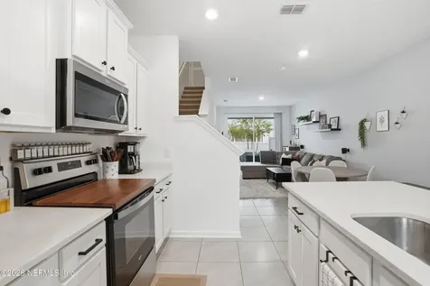 8321 Asteroid Street Jacksonville FL 32256