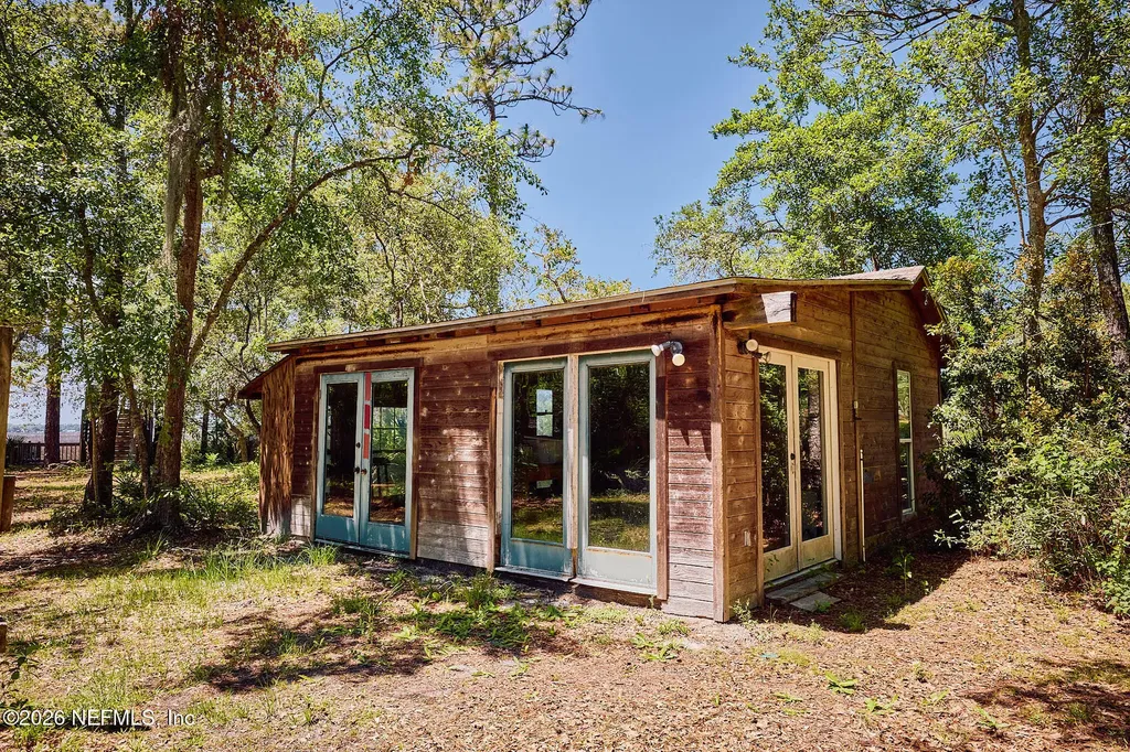 85404 Burmeister Road Fernandina Beach FL 32034