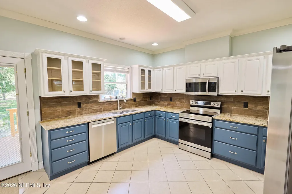 85404 Burmeister Road Fernandina Beach FL 32034