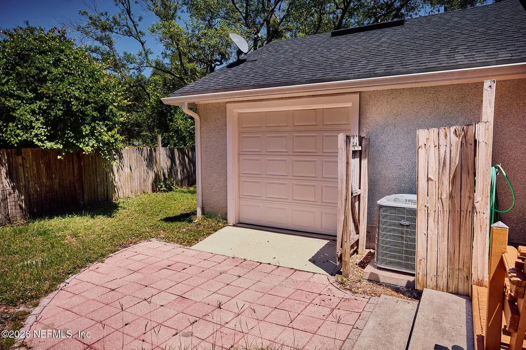 85404 Burmeister Road Fernandina Beach FL 32034