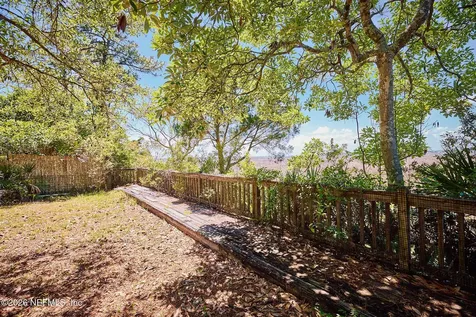 85404 Burmeister Road Fernandina Beach FL 32034