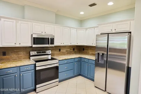 85404 Burmeister Road Fernandina Beach FL 32034